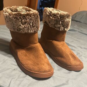 Wayland Square Women's Memory Foam Slipper Boots
